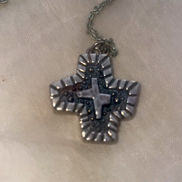 Dian Malouf sterling Silver Cross Pendant (vintage) - Picture 3 of 5
